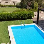 Villa Aeriko Homes Of Distinction