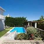 Villa Aeriko Homes Of Distinction