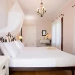 Aeriko Homes Of Distinction Villa *