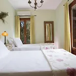 Villa Aeriko Homes Of Distinction *