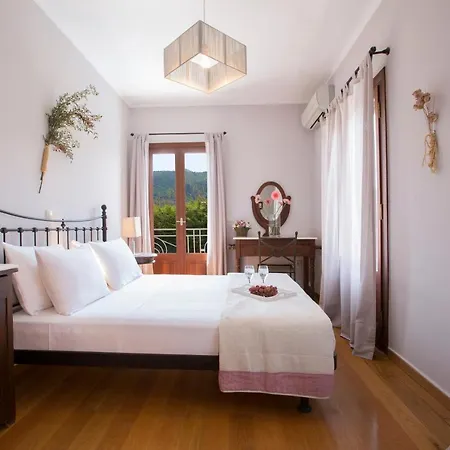Aeriko Homes Of Distinction *