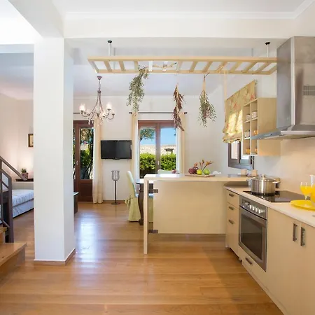 Vilă Aeriko Homes Of Distinction *