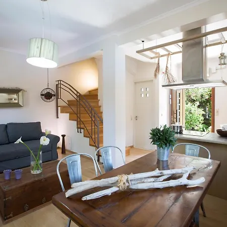 Vilă Aeriko Homes Of Distinction *