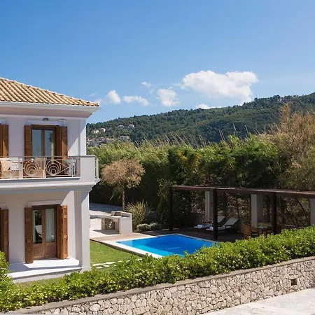 Vilă Aeriko Homes Of Distinction