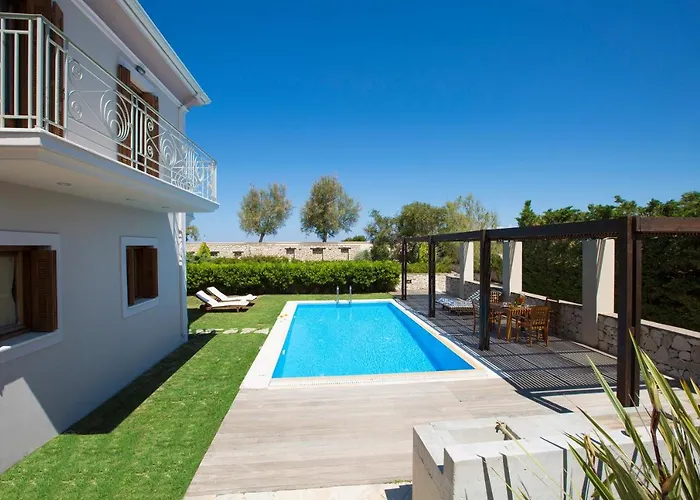 Aeriko Homes Of Distinction *