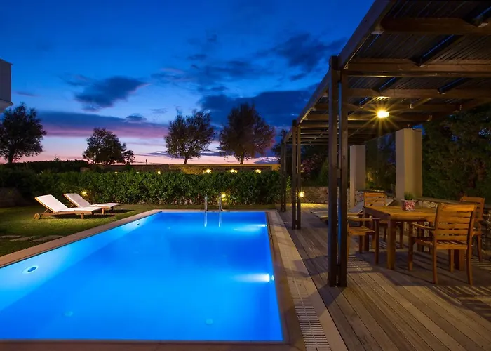 Aeriko Homes Of Distinction Villa *