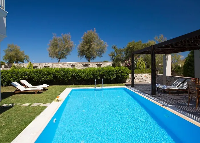 Aeriko Homes Of Distinction Villa *