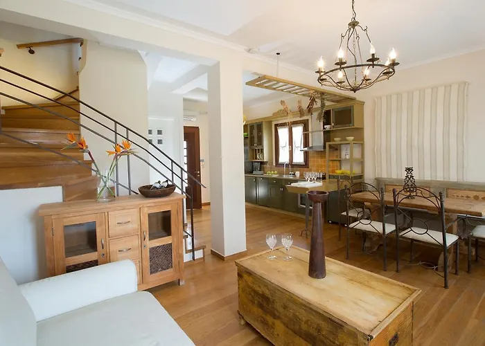 Aeriko Homes Of Distinction Villa